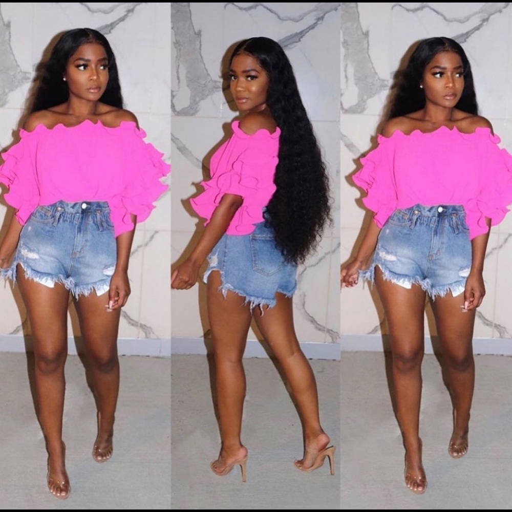 Beautiful ruffle sleeved top